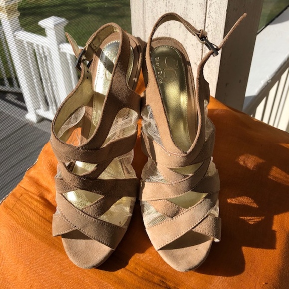 Suede strappy platform sandals - Picture 1 of 3